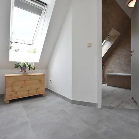 Semesterbostad Idyllic In With Terrace *