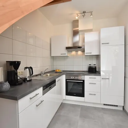 Idyllic In With Terrace Semesterbostad *